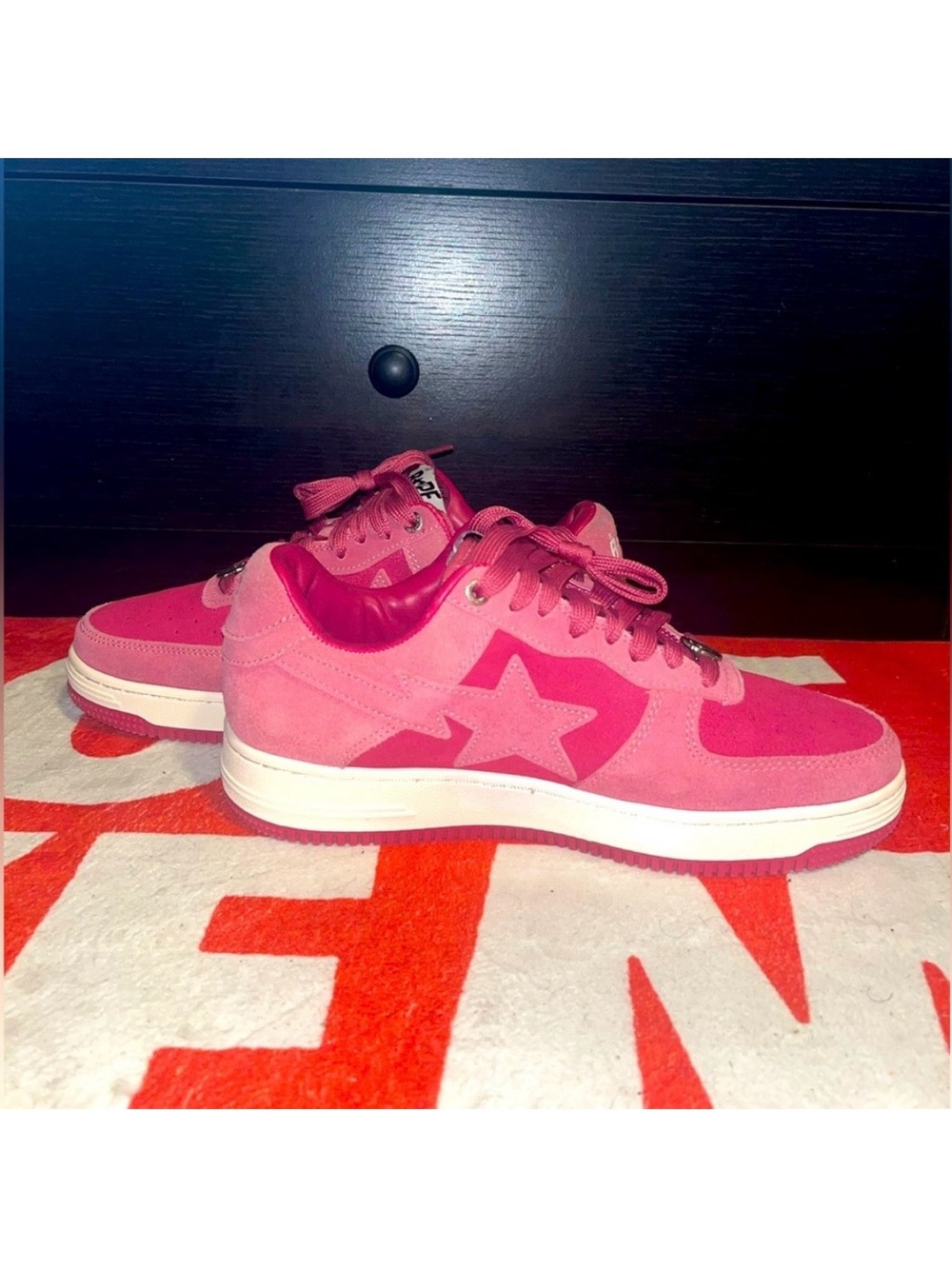 A Bathing Ape Bapesta Low M1 Pink Suede BAPE Sneakers Coral Bapestas Size 8.5 - Picture 4 of 8